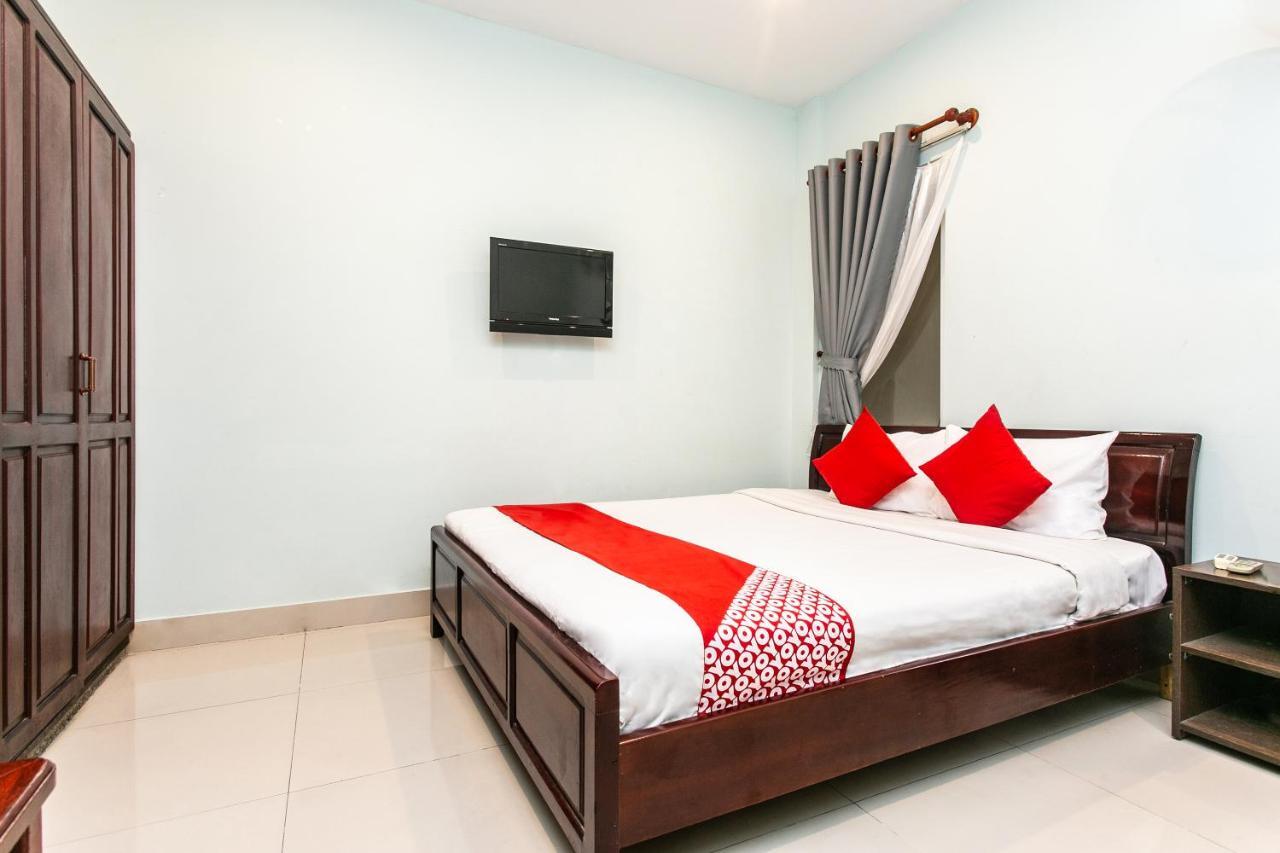 Oyo 557 Phi Yen Hotel Da Nang Bagian luar foto